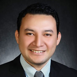 Dr. Adán Ricardo Molina Duque