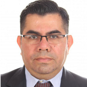 Dr. Carlos Mauricio Tobar García