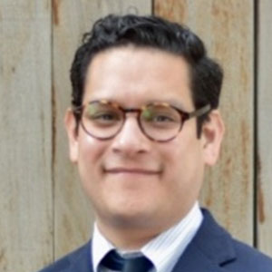 Dr. Ramiro Ruiz García